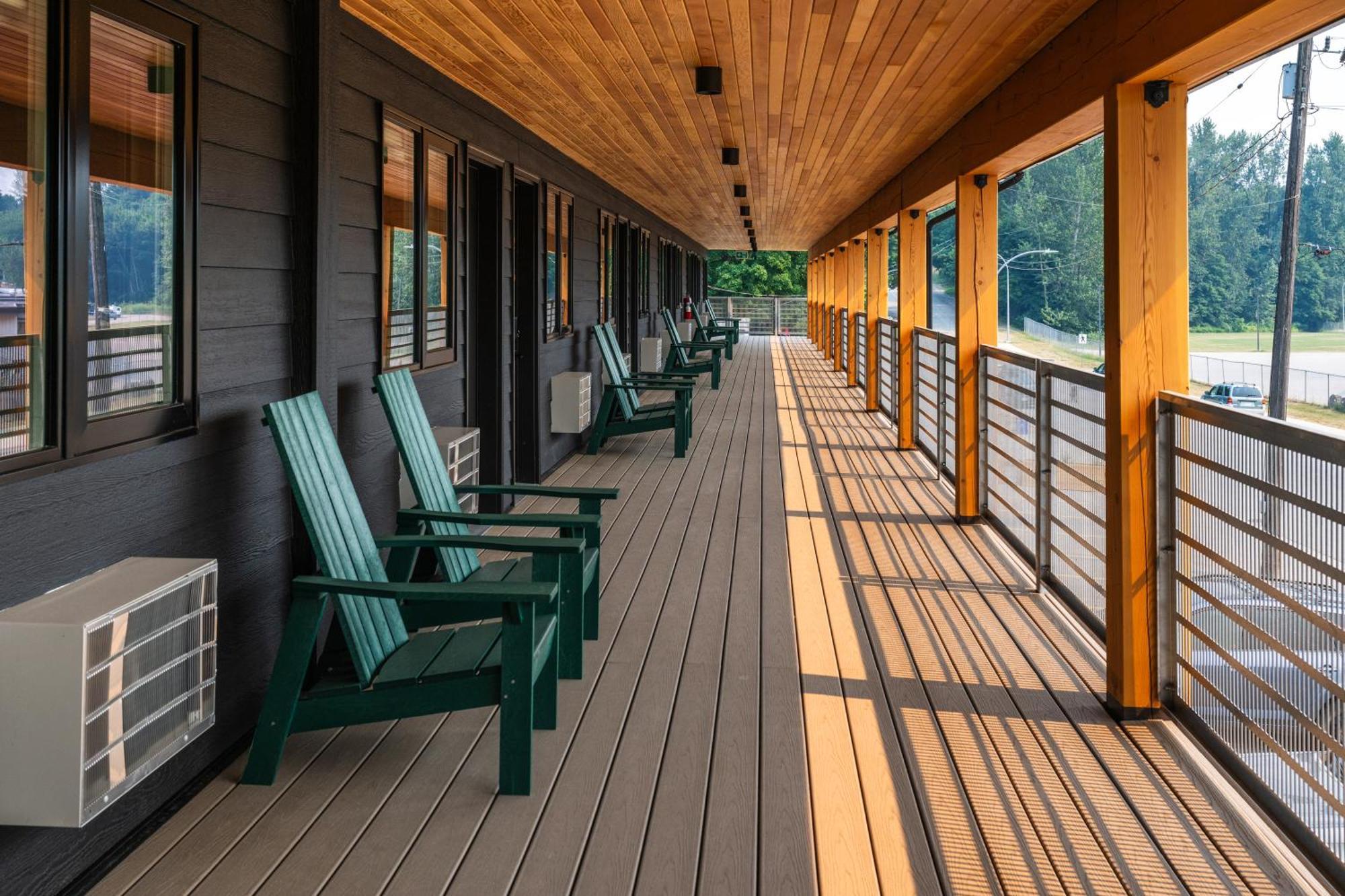 Vrge Revelstoke Hotel Exterior photo